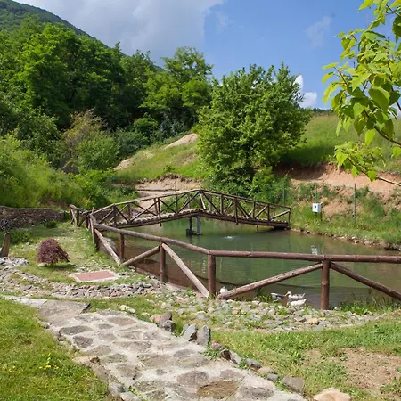 самостоятелна с изглед към планината Σπίτι διακοπών *