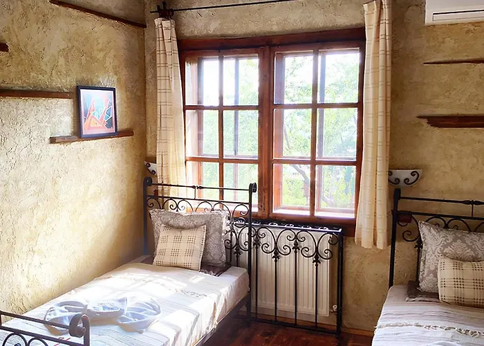 самостоятелна с изглед към планината Feriehus